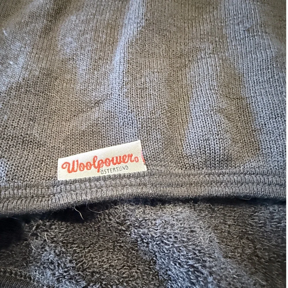Woolpower 200 Merino Wool Quarter Zip Base Layer Top Black Large Sweden Made